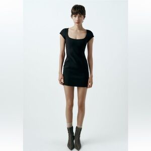 🆕 ZARA Short Fitted Dress
